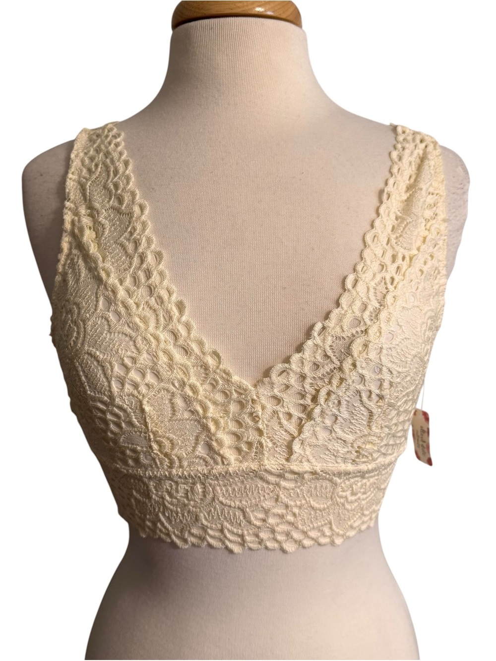 Altar'd State Cream Lace V-Neck Longline Bralette size Medium NWT